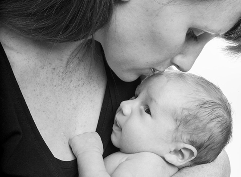 portrait, people, black and white, baby, newborn, debbie lias, photography
